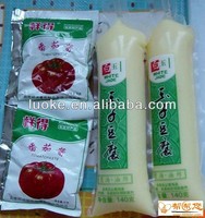Machine d'emballage entièrement automatique haute efficacité pour œufs et tofu, machine de remplissage et de scellage multi-buses pour liquides (œufs, tofu)