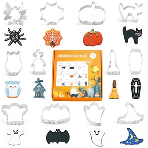 Ensemble de 12 <span class=keywords><strong>emporte</strong></span>-pièces et moules à gâteau en acier inoxydable pour Halloween, motifs citrouille et crâne - Product Image 5