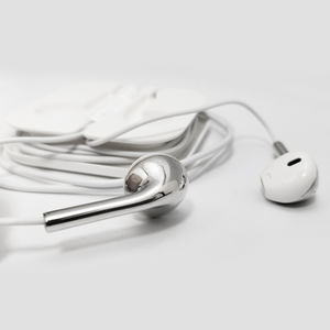 Pour IPhone Platinum Écouteurs Sans Zircon Vente Chaude Écouteurs Mobiles avec Travailleur Filaire et Étudiant Utiliser des Écouteurs - Product Image 4