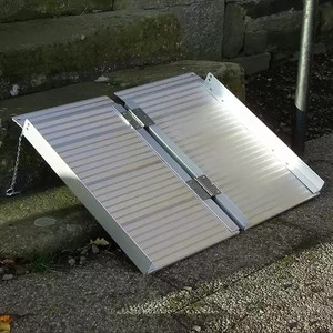 Rampa Plegable Antideslizante de Aluminio KSM-WR03, Rampa Portátil Personalizada de Fábrica para Sillas de Ruedas y Scooters para Discapacitados - Product Image 3