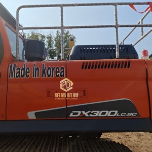 Excavatrice d'occasion Doosan DX300, excavatrice de 30 tonnes, matériel lourd, engins de terrassement à vendre - Product Image 3