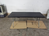 Kommerzieller Miet-Großhandel Event- und Party-Klapptisch, 72 Zoll, 10-Sitzer, 6 Fuß, Schwarz, Outdoor-Kunststoff-Klapptisch