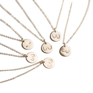 Preziosa collana Dei Monili delle donne Oro Argento Oro Rosa Semplice Disco Pendente Della Ragazza di alimentazione Femminista Tette choke Collana dei monili - Product Image 1