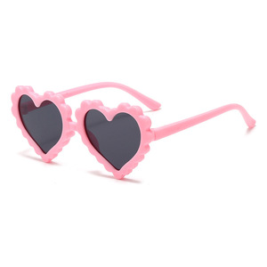 <span class=keywords><strong>Gafas</strong></span> <span class=keywords><strong>de</strong></span> sol <span class=keywords><strong>de</strong></span> encaje con forma <span class=keywords><strong>de</strong></span> corazón <span class=keywords><strong>para</strong></span> niños, protección UV400, lindas <span class=keywords><strong>gafas</strong></span> <span class=keywords><strong>de</strong></span> sol <span class=keywords><strong>de</strong></span> playa, <span class=keywords><strong>gafas</strong></span> <span class=keywords><strong>de</strong></span> sol <span class=keywords><strong>de</strong></span> moda <span class=keywords><strong>para</strong></span> niños y niñas - Product Image 3