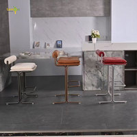 Nouveau tabouret de bar en métal en acier inoxydable de luxe simple et léger bar café KTV chaise de bar en cuir chaise haute