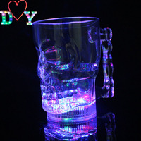 Chope à bière lumineuse LED, verre à vodka, whisky, cocktail, tasse à boisson changeante de couleur, boisson de fête, liquide clignotant, Halloween, IP44, 3 piles LR44