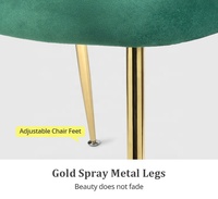 Vente en gros de chaises de salle à manger en velours de luxe élégantes vertes et rembourrées avec pieds en métal doré