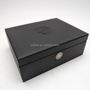 Scatola portachiavi di lusso <span class=keywords><strong>in</strong></span> fibra di carbonio per <span class=keywords><strong>auto</strong></span> scatola di alta qualità <span class=keywords><strong>in</strong></span> pelle pulsante pulsante scatola di <span class=keywords><strong>legno</strong></span> - Product Image 4