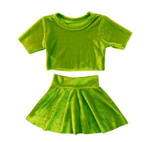 QL2021 Vente en gros de vêtements d'été pour enfants, ensemble deux pièces, haut court en <span class=keywords><strong>velours</strong></span> rouge, <span class=keywords><strong>jupe</strong></span>, tenues pour petites filles - Product Image 2