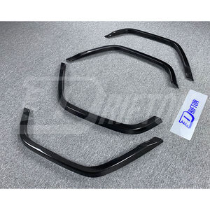 Fusées de roue de garde-boue de style TopCar pour Mercedes Benz Classe G Fibre de carbone - Product Image 3