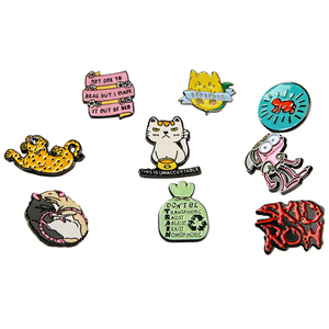 Pin de Solapa de Metal Esmaltado Personalizado OEM ODM, Broche de Diseño Único con Personaje de Dibujos Animados, Accesorio de Moda para Uso Diario - Product Image 5