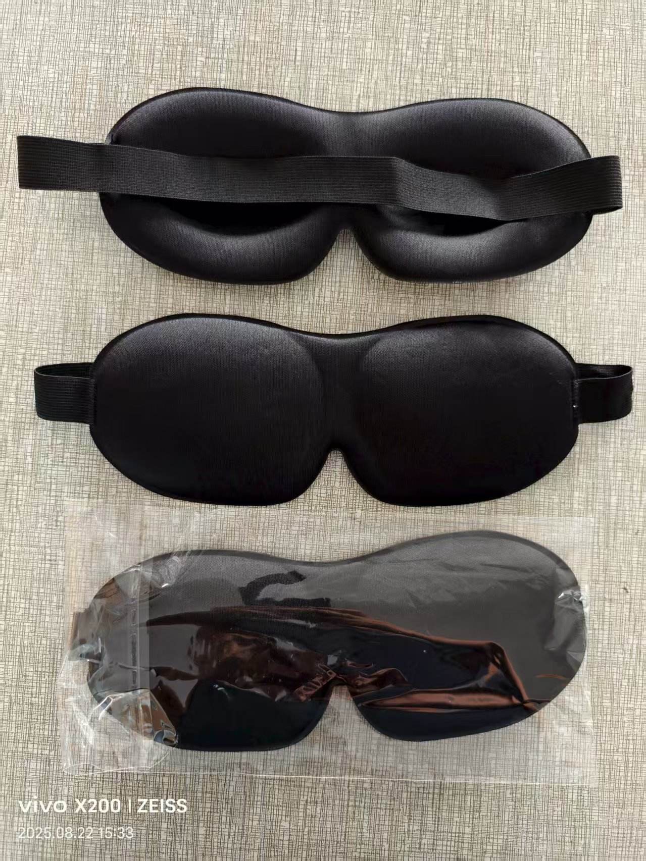 Confezione in sacchetto del opp - pullover nero (senza naso)