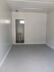 Casa Contenedor de Acero Prefabricada en Forma de X, Modular, Ecológica, con Paneles Sándwich, de 20 Pies y 40 Pies, para Oficina en Exteriores, Plegable y de Rápida Instalación - Product Image 6