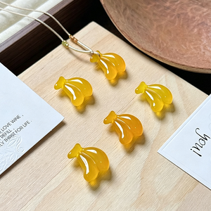 Collier pendentif banane en agate jaune naturelle de 20 mm, cordon réglable, collier en cristal de guérison pour femmes, à porter au quotidien - Product Image 2