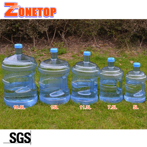 Materiale PE per uso alimentare <span class=keywords><strong>3</strong></span> <span class=keywords><strong>litri</strong></span> 5 <span class=keywords><strong>litri</strong></span> 8 L 10L 15L <span class=keywords><strong>bottiglia</strong></span> d'acqua pieghevole flessibile pieghevole leggera con rubinetto - Product Image 6