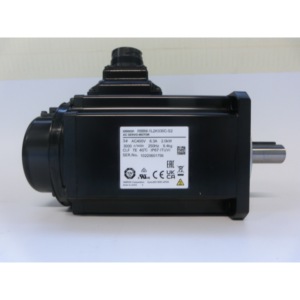 Motor Servo AC Omron R88M-1L2K030C-S2 2kW 400VAC 3000RPM 6.37Nm con Encoder Absoluto Serie 1S - Product Image 1