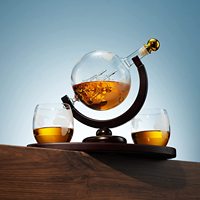 Juego de Decantador de Whisky con Forma de Globo Terráqueo y 2 Vasos de Whisky Grabados - para Licores, Whisky, Vino. Regalos para Hombres