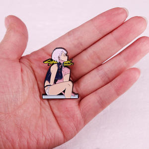 Fabricant de broches en gros personnalisé en métal jolie fille épinglette insigne <span class=keywords><strong>sexy</strong></span> dame épingles en émail doux - Product Image 2