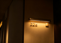 Plaque de porte personnalisée en acrylique avec numéro de chambre d'hôtel éclairé par LED 3D, éco-responsable, lumière chaude, pour hôtel et appartement