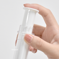Flacon pompe sans air en plastique recyclable de luxe 5ml 10ml 20ml pour soins de la peau, emballage seringue, estampage à chaud, impression personnalisée pour les yeux