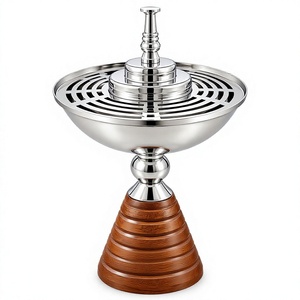 Quemador de incienso artesanal de metal y madera, cuidadosamente elaborado, diseñado para varillas de incienso, conos y para un ambiente tranquilo. - Product Image 1