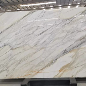 Dalles de marbre Calacatta Gold classiques et luxueuses pour la décoration intérieure, murs et sols - Product Image 2