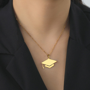 Collana con Ciondolo a Forma di Cappello di Laurea in Acciaio Inossidabile, Regalo per la Classe di Laurea 2024 2025, 'My Is Just <span class=keywords><strong>Beginning</strong></span> Graduate' - Product Image 6