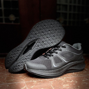 15 สกินคิงรองเท้าวิ่งผู้ชายส้นเตี้ยพื้นรองเท้ายางรองเท้ากีฬาสีดำน้ำหนักเบาความยืดหยุ่นสูง - Product Image 2