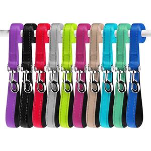 Corde <span class=keywords><strong>plate</strong></span> en nylon poignée de plongée télescopique <span class=keywords><strong>pour</strong></span> la marche du <span class=keywords><strong>chien</strong></span> <span class=keywords><strong>pour</strong></span> les petits et moyens animaux de compagnie lanière promotionnelle universelle <span class=keywords><strong>pour</strong></span> les animaux de compagnie - Product Image 5
