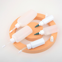 Échantillon gratuit flacon compte-gouttes vide compressible liquide pour oreilles de chien de compagnie chat bouteille en plastique de nettoyage des oreilles avec couvercle tombant