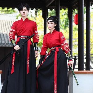刺繍鶴模様の道教ローブ クロスカラー唐服 ユニセックス古代衣装 剣を舞うカップル 伝統的な中国服 - Product Image 1