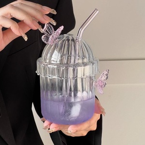Bicchiere in Vetro Borosilicato 3D a Forma di Farfalla da <span class=keywords><strong>500</strong></span> <span class=keywords><strong>ml</strong></span> per Caffè Freddo, Succo, Latte e Bevande Fredde con Coperchio e Cannuccia - Product Image 4