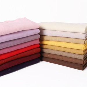 ฮิญาบสไตล์ชนเผ่าแวววาวน้ำหนักเบาหรูหราผ้าคลุมไหล่วิสคอสแฟชั่นมุสลิม30สีสำหรับผู้หญิงทำจากโพลีเอสเตอร์ - Product Image 5