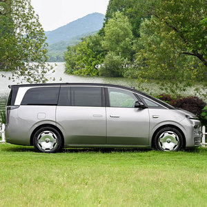 LEAPMOTOR D99 EREV MPV à longue autonomie, LEAPORD D99 MPV, SUV/MPV électrique de luxe, habitacle de première classe, voitures à vendre, dépôt requis - Product Image 4