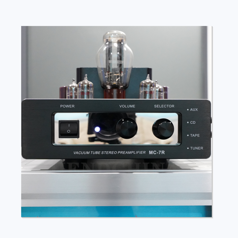 W-007 MEIXING MINGDA MC-7R Tube Pre-Amplifier - 2 Channels, AC110