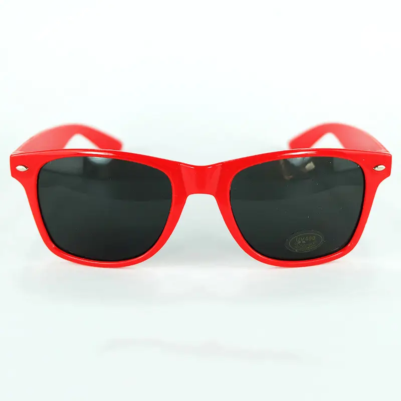 DDA43 özel Logo avrupa moda kadın renkli Film güneş gözlüğü plastik Retro kare Midine renkli yansıtıcı güneş gözlüğü