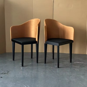 Silla de Comedor de Madera de Mediados de Siglo con Respaldo <span class=keywords><strong>Tapizado</strong></span> en <span class=keywords><strong>Cuero</strong></span> para Desayunador de Hotel Vintage y Club Privado de Alta Gama - Product Image 6