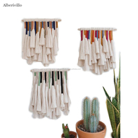 Décoration murale en macramé arc-en-ciel tissé à la main en corde de coton, style bohème moderne nordique, luxe, pour la maison, Noël, provenant d'Inde