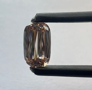 เพชรคุณภาพเยี่ยมที่เพาะเลี้ยงในห้องปฏิบัติการ รูปทรงอาโชก้า สีสันสดใส เจาะด้วยเลเซอร์ เพชรเม็ดเดี่ยวสำหรับทำเครื่องประดับ คุณภาพเยี่ยม - Product Image 1