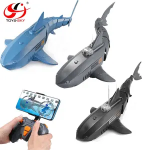 Hot 2.4G Radio Control toys Simulation Waterproof RC Boat With Camera Remote Control Swimming Animal Toys Shark Fish Boat Robot