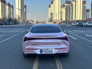 Voiture d'occasion Neta S 2022 2023 2024, prolongateur d'autonomie, électrique, propulsion arrière, finition haut de gamme - Product Image 6