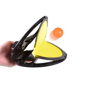 Ball thrower clips the ball, adult kindergarten campus indoor and outdoor parent-child interactive game, two-person battle toy