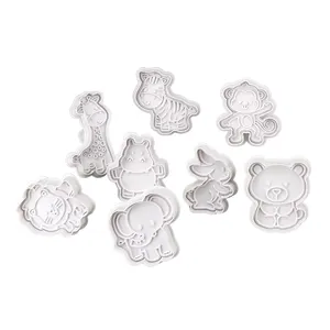 New style Creative animal decoration cake molds Animal complementary food cookie cutter