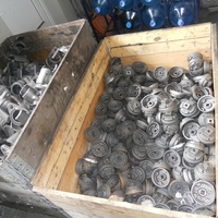 Interrupteur de couvercle supérieur de poteau d'incendie en fonte ductile OEM SYI EN-GJS-500-7 avec coque usinée CNC, moulage et peinture