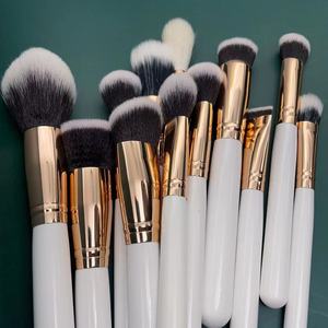 Ensemble de 23 pinceaux de maquillage blancs avec sac, pinceaux pour fond de teint, sourcils, eye-liner, blush, anticernes, kit de pinceaux cosmétiques - Product Image 2