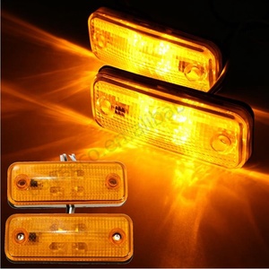 Indicador de luz de posición lateral de camión ámbar de 4 LED, luces de giro LED, lámpara de montaje combinado, luces de liquidación para camiones - Product Image 5
