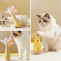 Jouet interactif à bascule pour chats d'intérieur, jouet pour chat à auto-redressement avec plume