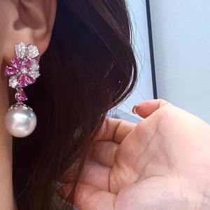 ต่างหูเงินแท้ S925 ประดับมุกธรรมชาติ ดีไซน์หรูหราจาก Zhuji Manufacturer เหมาะสำหรับใช้ส่วนตัวหรือเป็นของขวัญ - Product Image 3