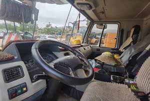 Grúa sobre Camión Usada en Venta, Marca China Zoomlion QAY220, 220 Toneladas de Capacidad de Elevación, Buen Estado de Funcionamiento, 2020 - Product Image 6