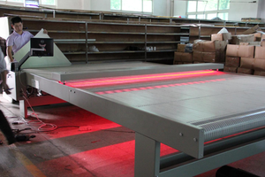 Macchina CNC Orizzontale Digitale Automatica a Infrarossi YT-208W per Misurazione e Calcolo di Pelli, per Calzaturifici e Stabilimenti di Conciatura - Product Image 2